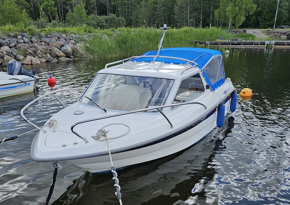 Bella 561 HT med Yamaha F60 hk